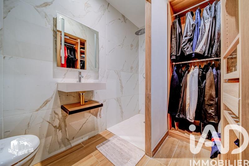 Maison - 122 m² - 6 pièces