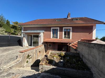 Maison - 175 m² - 7 pièces