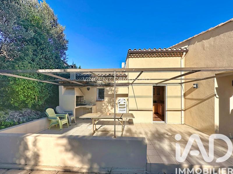 Maison - 178 m² - 6 pièces