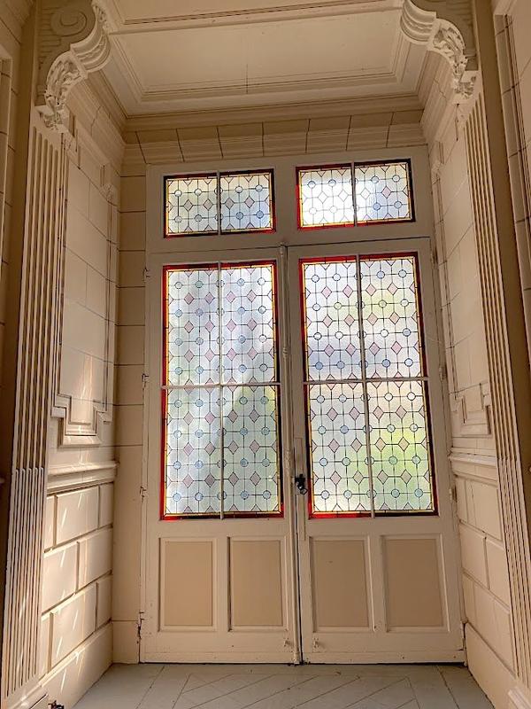 Maison - 303 m² - 10 pièces