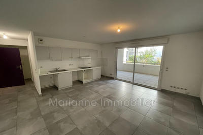 Appartement - 61 m² - 3 pièces