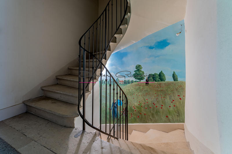 Propriété - 800 m² - 14 pièces