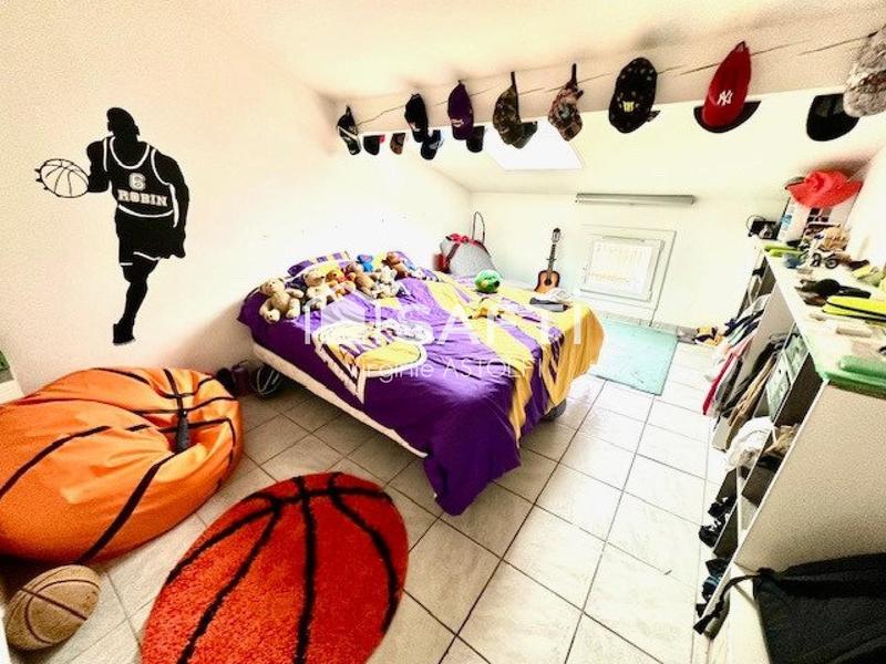 Maison - 153 m² - 8 pièces