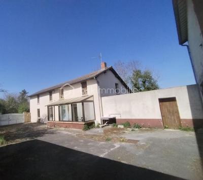 Longère - 140 m² - 6 pièces