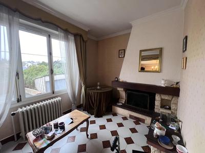 Maison - 104 m² - 4 pièces