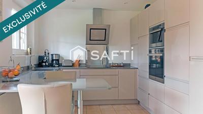 Maison - 162 m² - 7 pièces