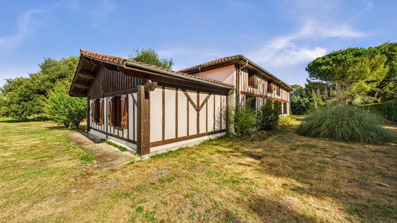 Maison - 150 m² - 6 pièces