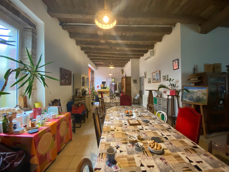 Maison - 526 m² - 11 pièces