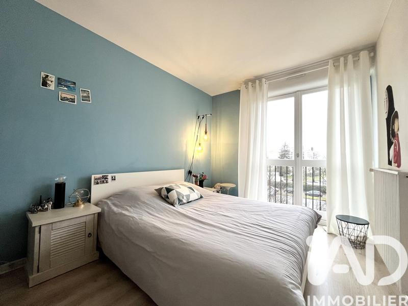 Appartement - 98 m² - 4 pièces