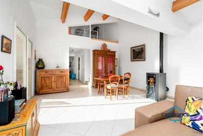 Villa - 204 m² - 7 pièces