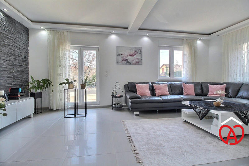 Maison - 129 m² - 7 pièces