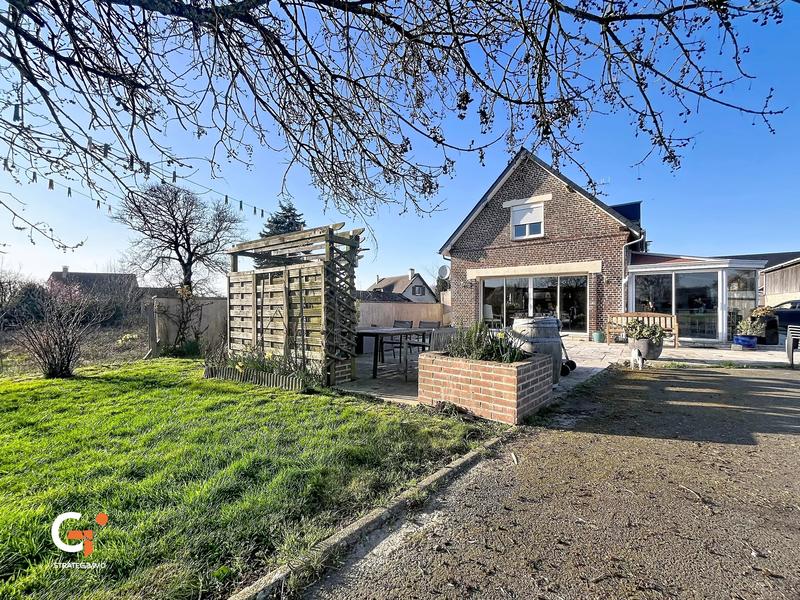 Maison - 190 m² - 6 pièces