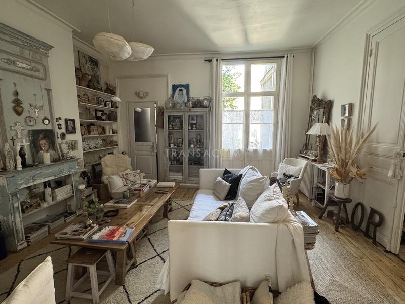 Appartement - 87 m² - 4 pièces