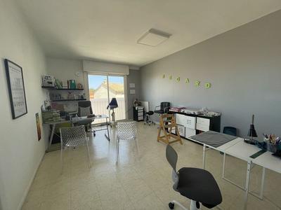 Bureau - 22 m² - 1 pièce