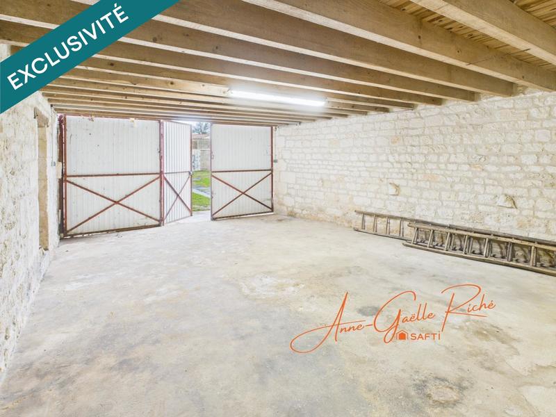 Maison - 317 m² - 10 pièces