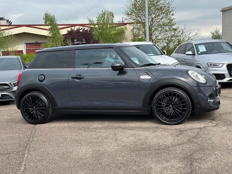 Mini Mini III (F56) 2.0 192 Cooper s Pack Red Hot Chili Bva