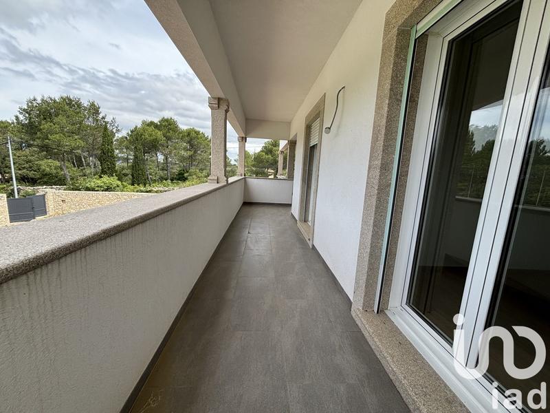 Maison - 180 m² - 6 pièces