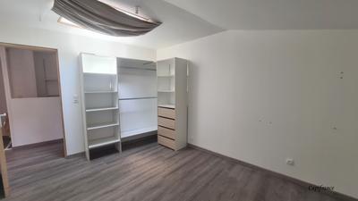 Maison - 88 m² - 3 pièces