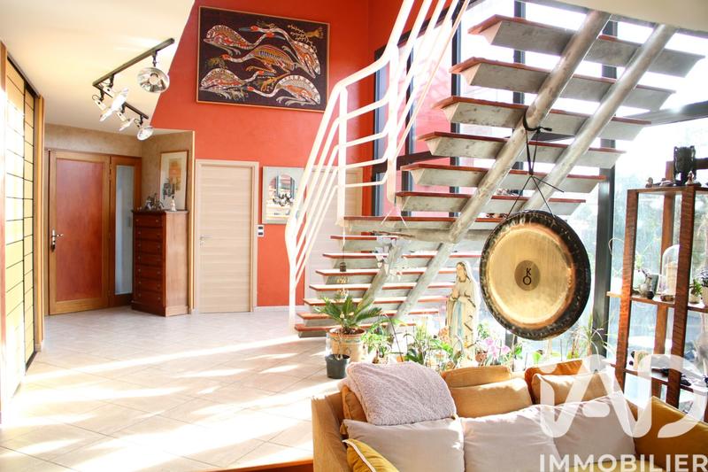 Maison de maîtres - 250 m² - 10 pièces