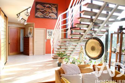 Maison de maîtres - 250 m² - 10 pièces