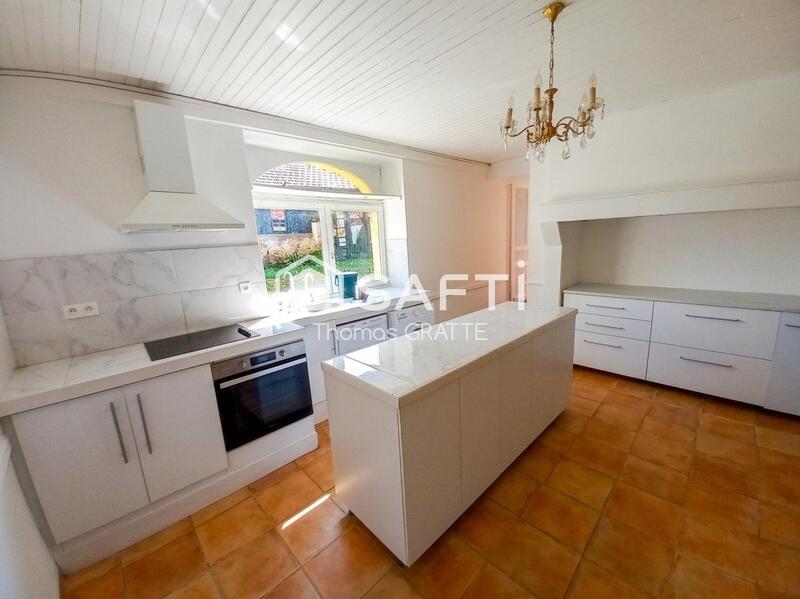 Maison - 71 m² - 5 pièces