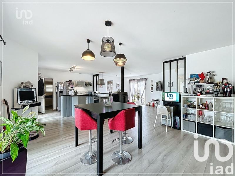 Maison - 117 m² - 5 pièces