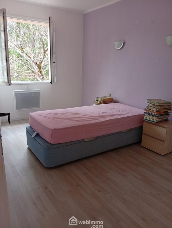 Villa - 90 m² - 4 pièces