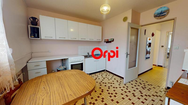 Appartement - 81 m² - 4 pièces