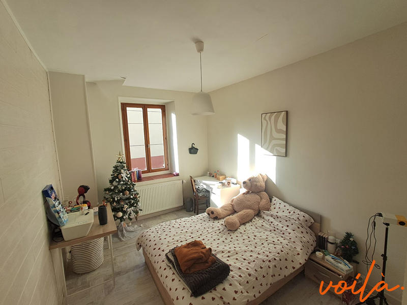 Maison - 108 m² - 9 pièces