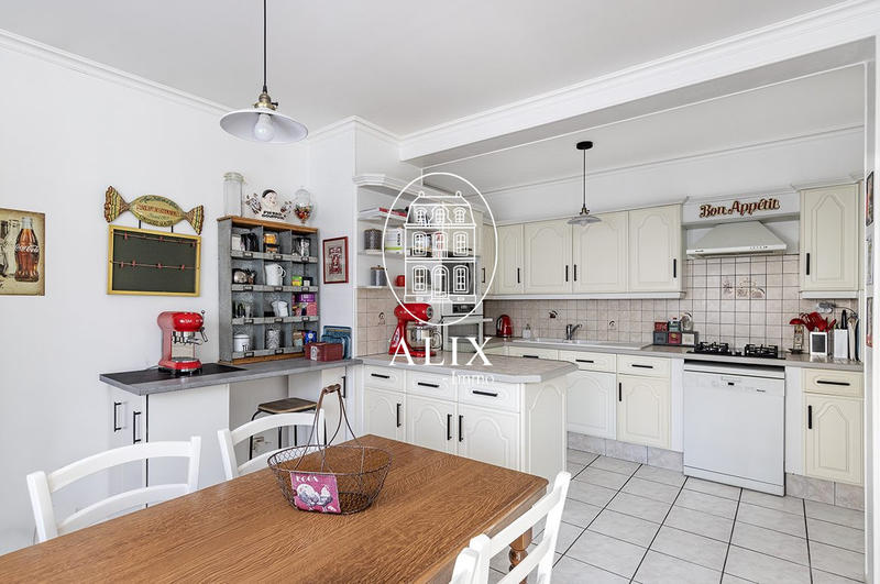 Maison - 124 m² - 6 pièces