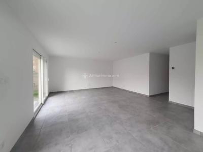 Maison - 95 m² - 4 pièces