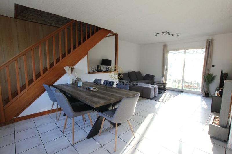 Maison - 113 m² - 5 pièces