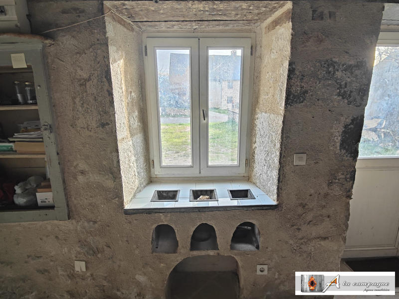 Maison ancienne - 98 m² - 4 pièces