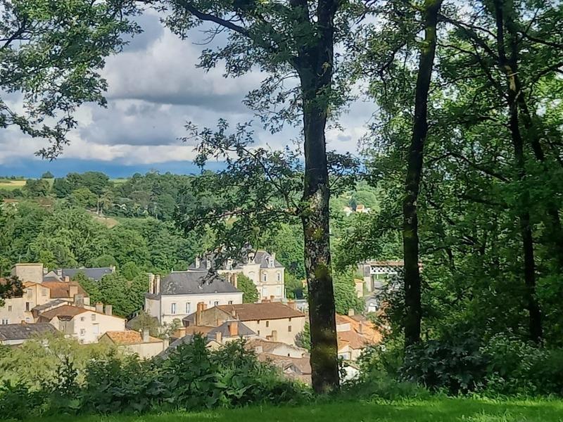 Maison - 196 m² - 10 pièces