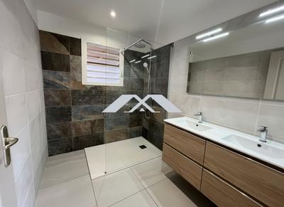 Maison - 76 m² - 3 pièces