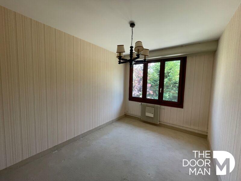 Maison - 97 m² - 4 pièces