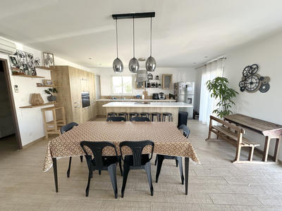 Villa - 124 m² - 4 pièces