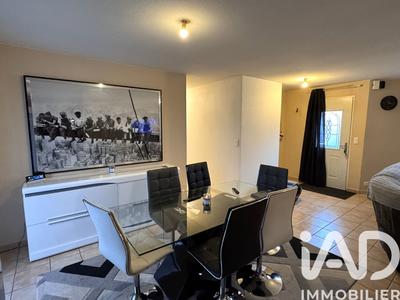 Maison - 87 m² - 4 pièces