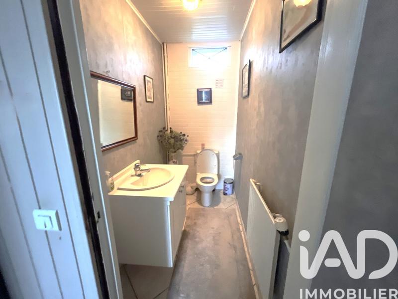 Maison - 222 m² - 10 pièces