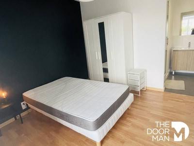 Appartement - 82 m² - 5 pièces