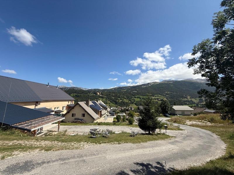 Appartement - 104 m² - 2 pièces