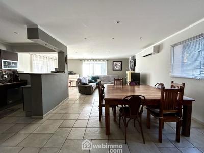 Maison - 173 m² - 6 pièces