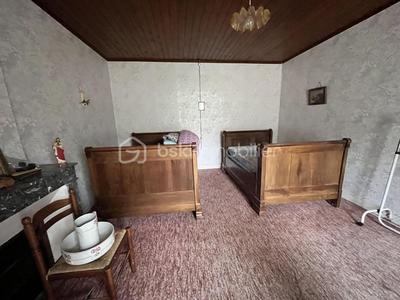 Maison ancienne - 215 m² - 6 pièces