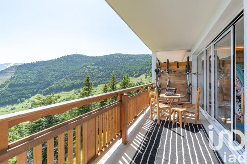 Appartement - 110 m² - 6 pièces