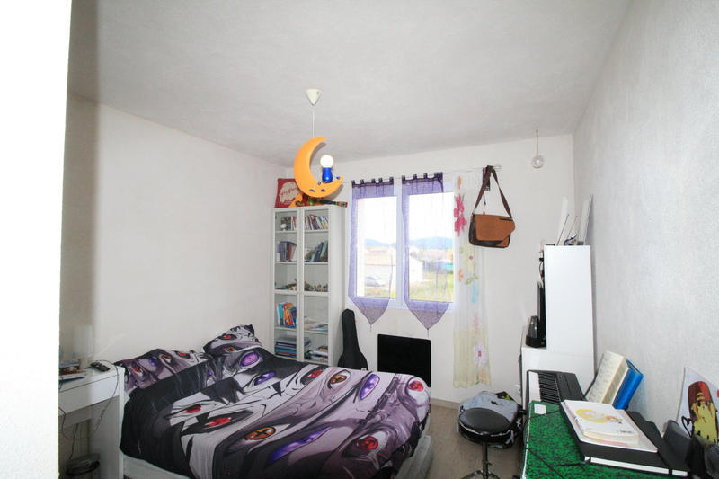 Maison - 102 m² - 6 pièces