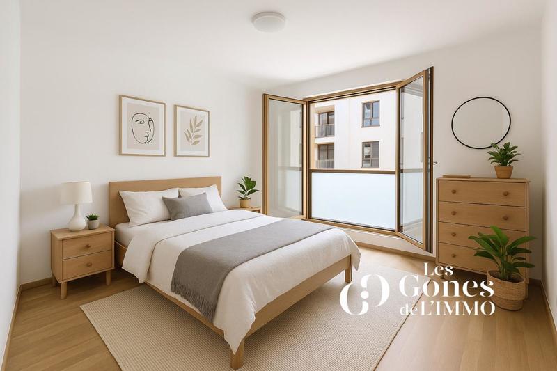 Appartement - 85 m² - 4 pièces