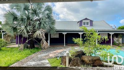 Maison - 244 m² - 6 pièces