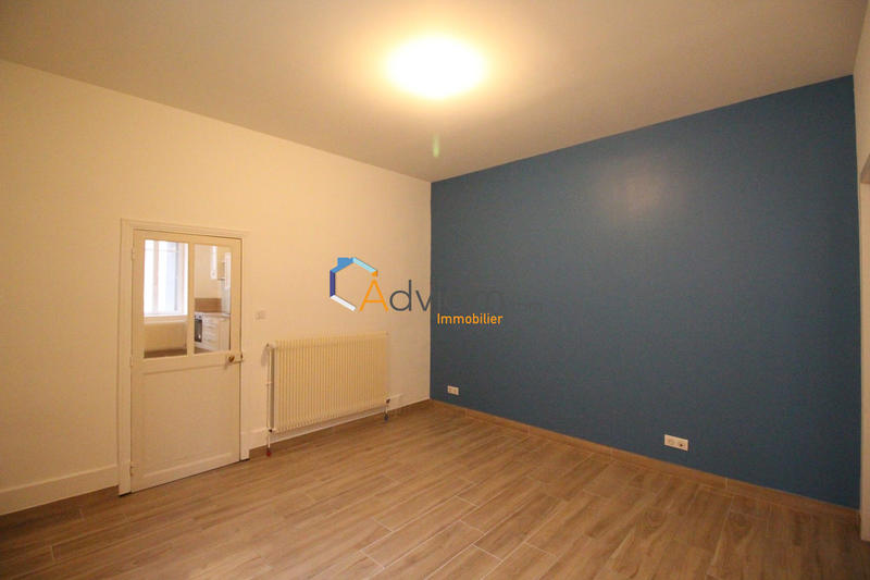 Appartement - 90 m² - 3 pièces