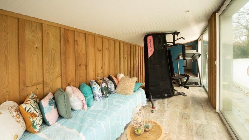 Maison - 172 m² - 7 pièces