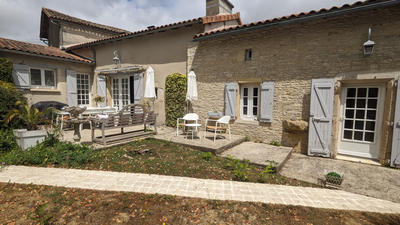 Maison - 150 m² - 4 pièces